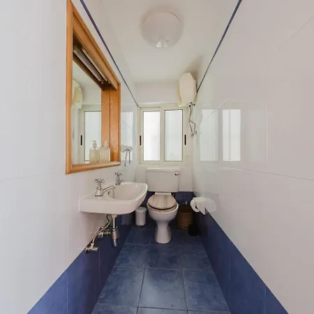 Seafront With Panoramic Views 3 Bed