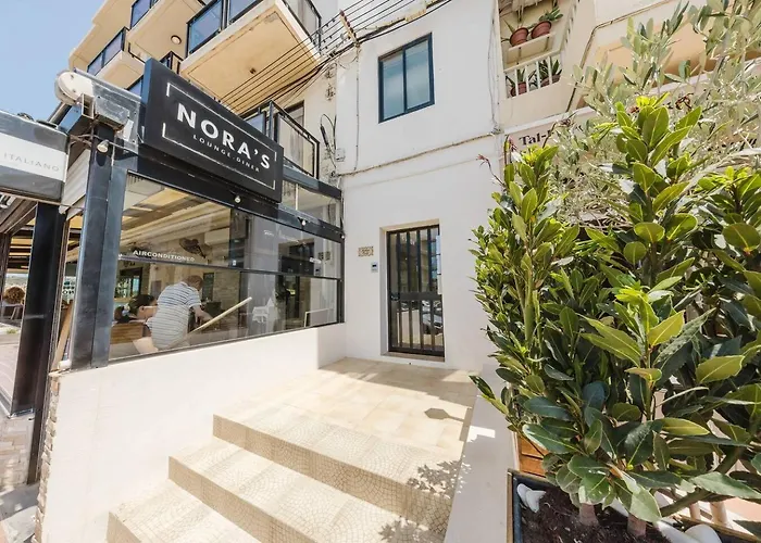 Seafront With Panoramic Views 3 Bed