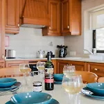 아파트 Seafront With Panoramic Views 3 Bed