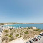 公寓 Seafront With Panoramic Views 3 Bed *