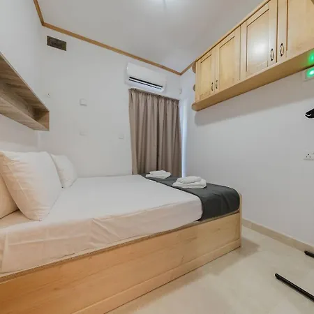 2bed Opposite Ghadira Bay By Homely! * Is-Sellum