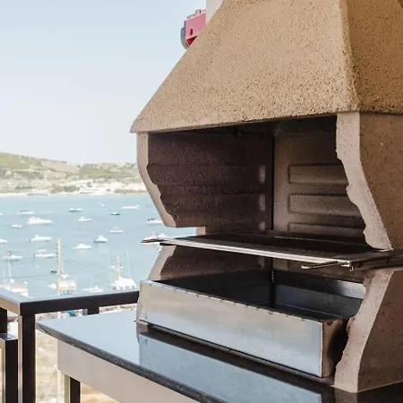 Seafront With Panoramic Views 3 Bed *