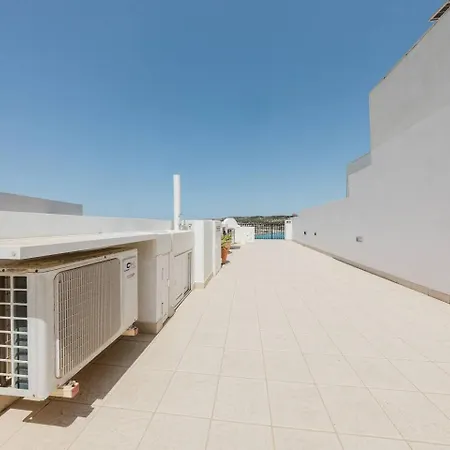 公寓 Seafront With Panoramic Views 3 Bed Is-Sellum