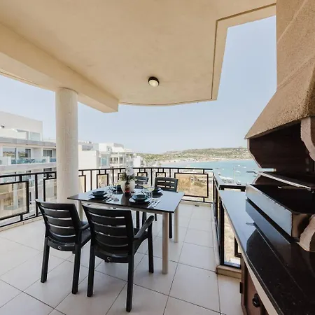2bed Opposite Ghadira Bay By Homely! * Is-Sellum