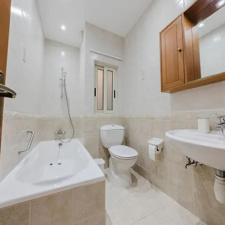 Seafront With Panoramic Views 3 Bed 아파트 Is-Sellum