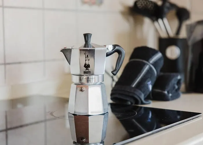 아파트 Seafront With Panoramic Views 3 Bed Is-Sellum