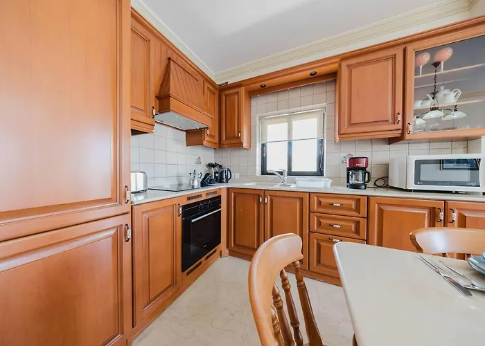 Seafront With Panoramic Views 3 Bed 아파트