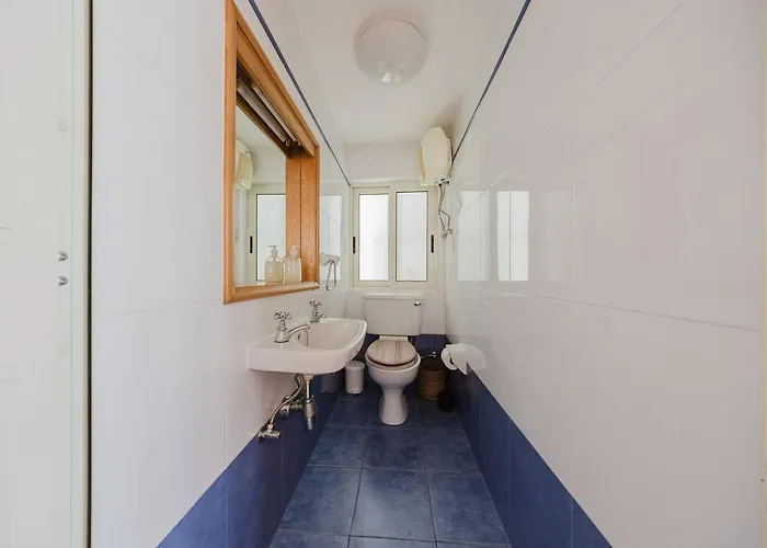 Seafront With Panoramic Views 3 Bed