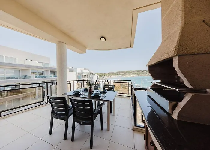 Seafront With Panoramic Views 3 Bed * Is-Sellum