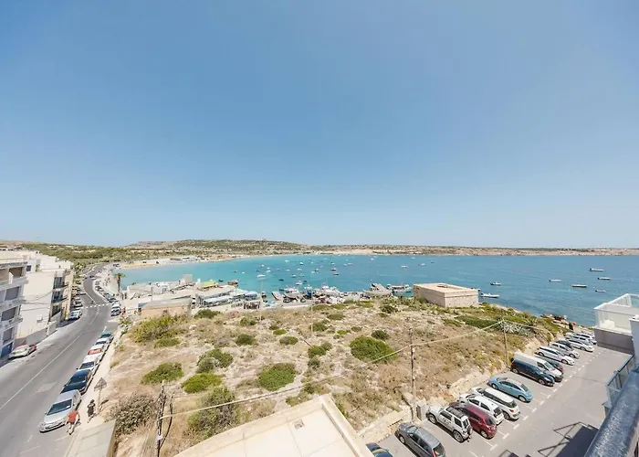 아파트 Seafront With Panoramic Views 3 Bed *