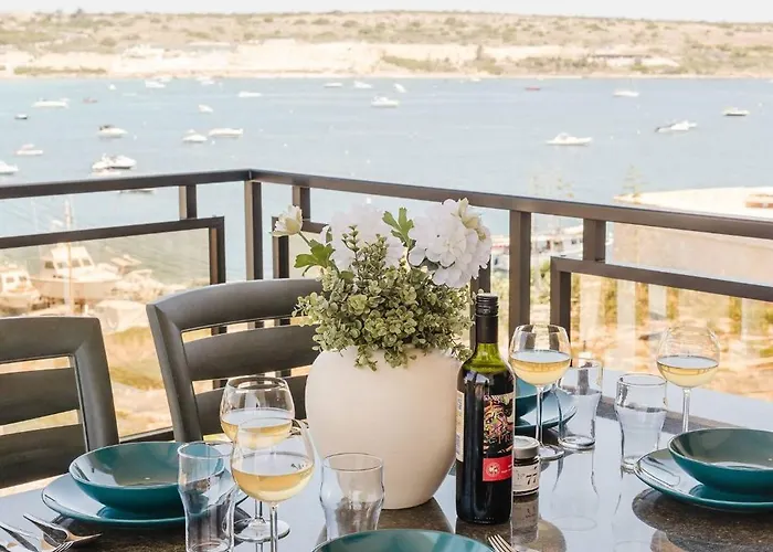 Seafront With Panoramic Views 3 Bed 아파트